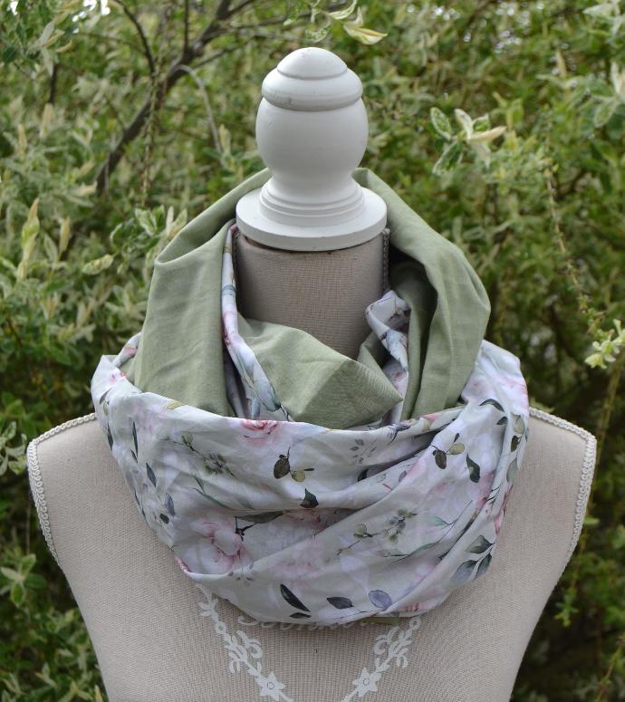Snood vert d'eau